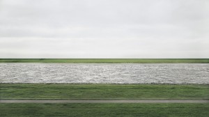 Andreas Gursky: "Rhein II"
